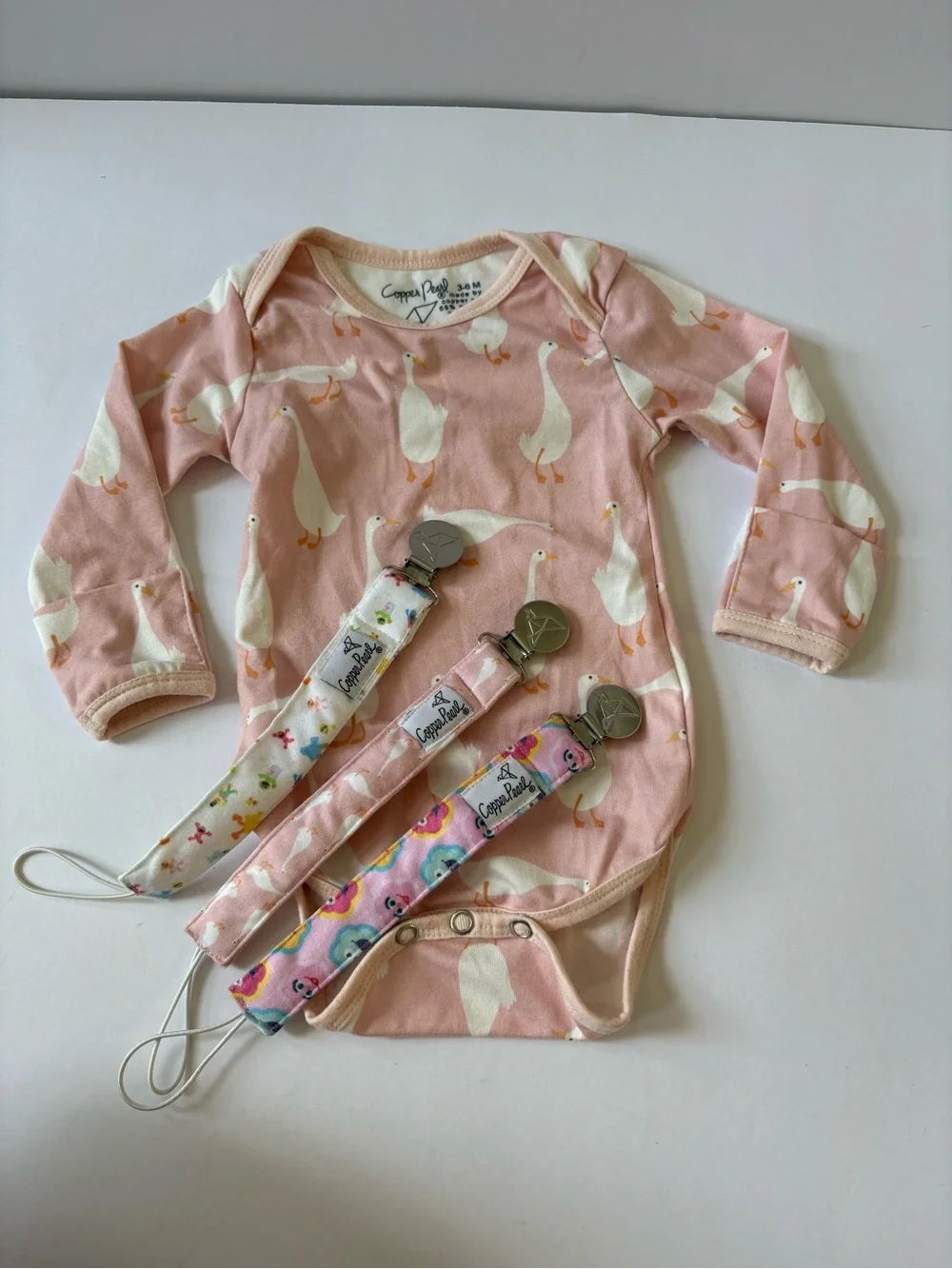 Lot Of Copper Pearl 1 Dn Bodysuit 3 Burp Cloth 2 Bibs Hat Headband 3 Binky Clips